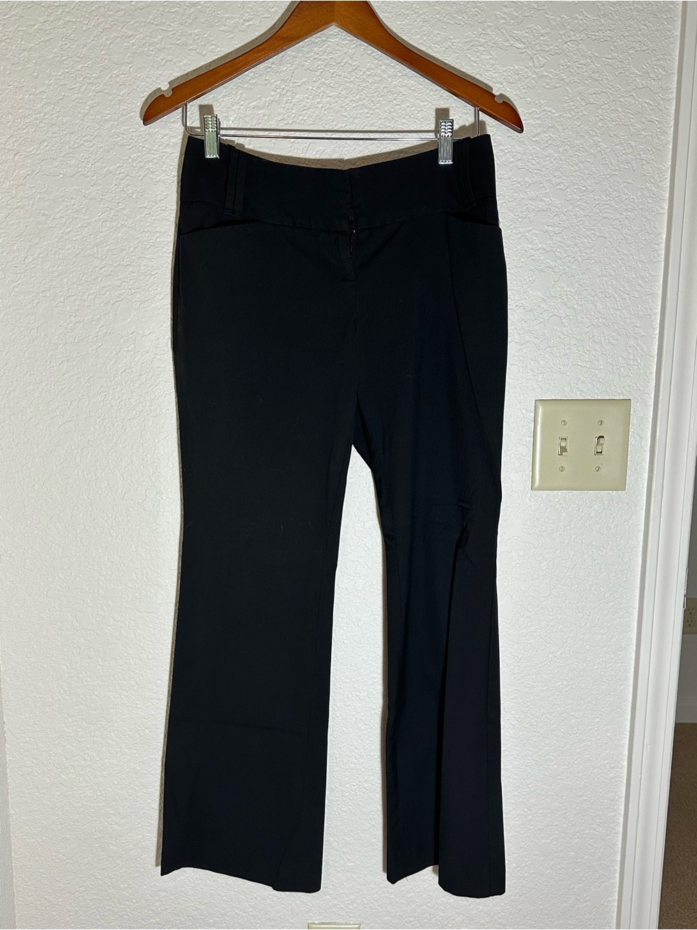 The Limited Cassidy Fit Black Size 4 Short